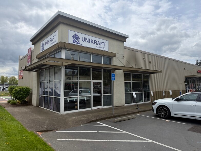 Primary Photo Of 10721-10729 SE 82nd Ave, Portland General Retail For Lease
