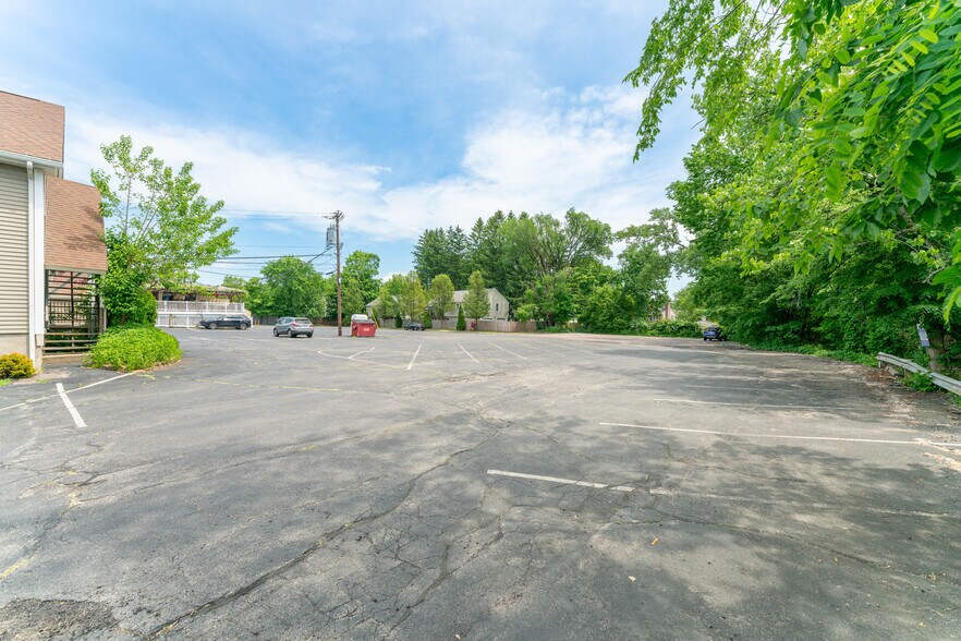 More Photos Of 1154 Worcester Rd, Framingham Freestanding For Sale