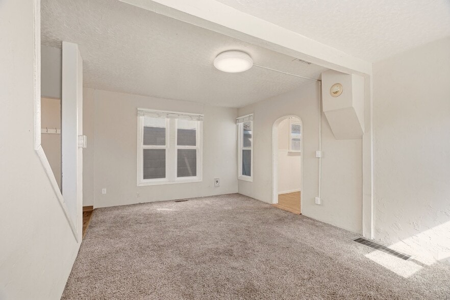 More Photos Of , Spokane Multifamily For Sale