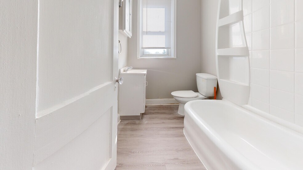 More Photos Of 222 W Chew Ave, Philadelphia Apartments For Sale