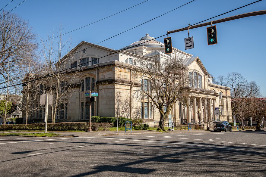 1819 NW Everett St, Portland, OR 97209 Theater Concert Hall For Sale