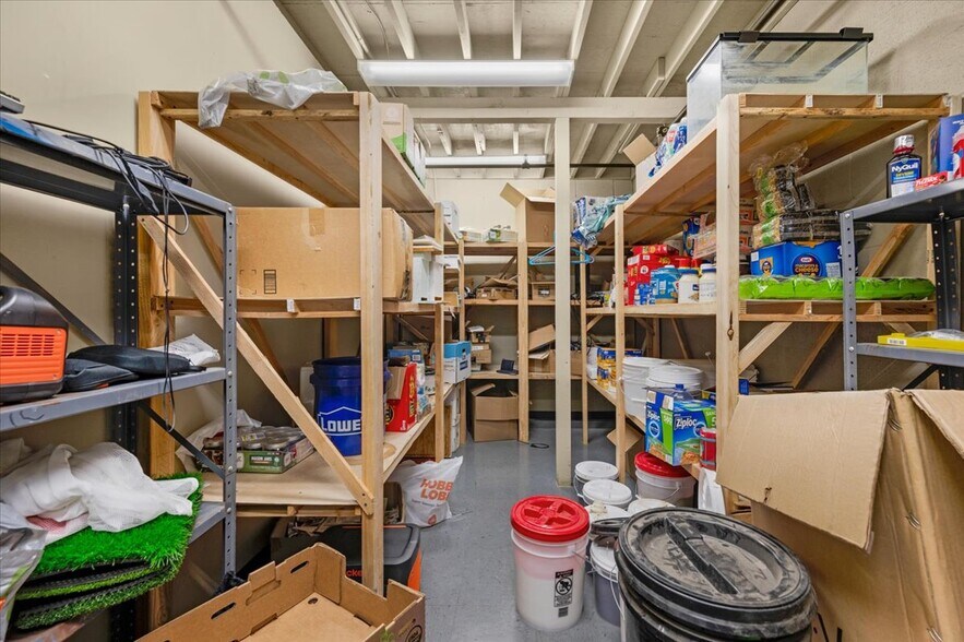 More Photos Of 5750 E Shields #102 ave, Fresno Industrial For Sale