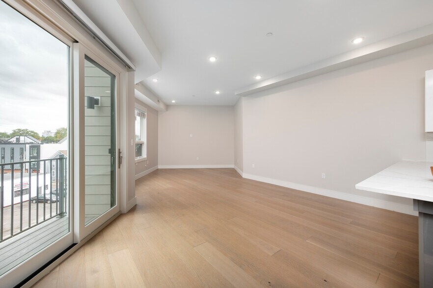 More Photos Of 33-39 Ward St, Boston Apartments For Sale