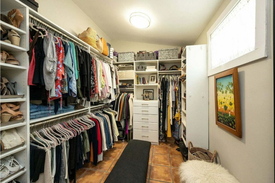 More Photos Of 1011 Truman Ave, Key West Apartments For Sale