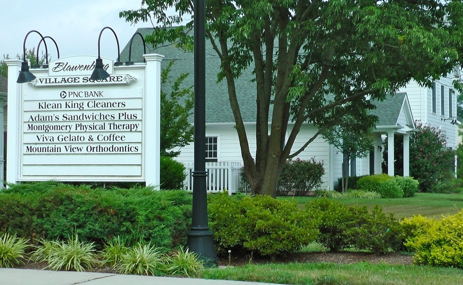 Primary Photo Of 378-390 Route 518, Skillman Storefront Retail Residential For Lease