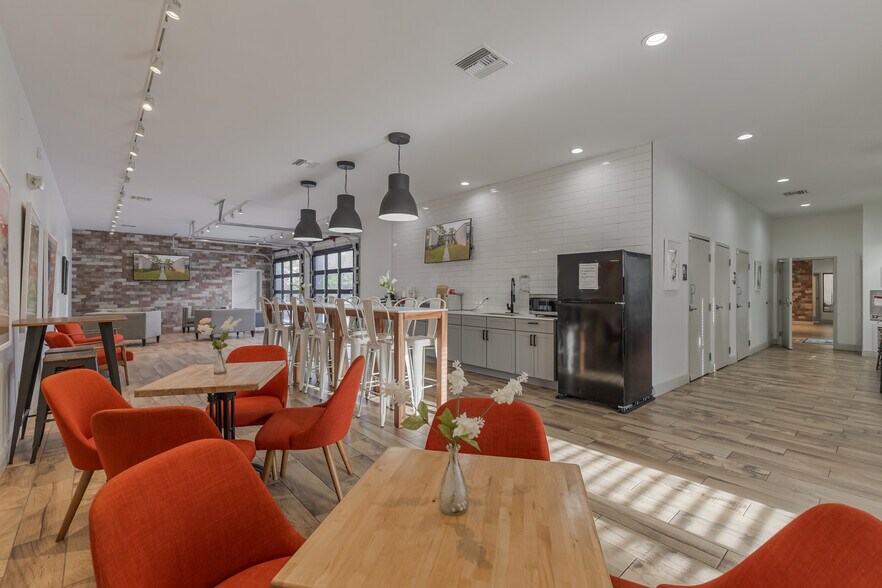 More Photos Of 2690 Drew St, Clearwater Apartments For Sale