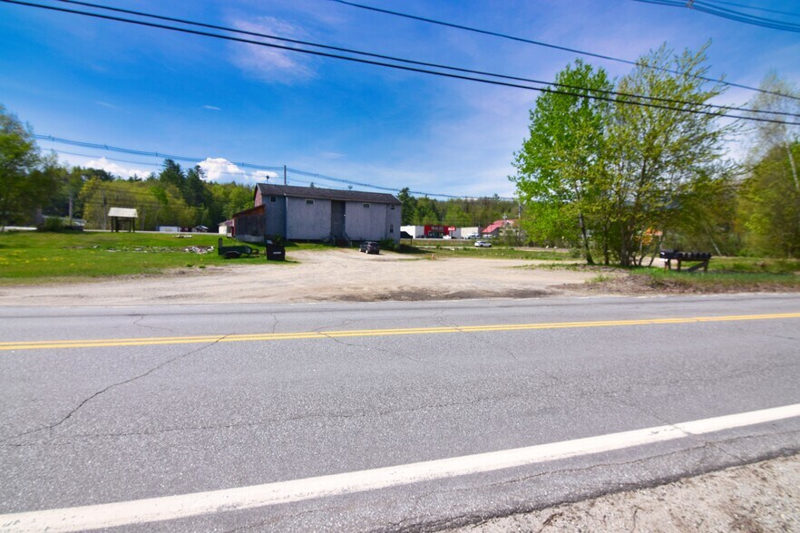 More Photos Of 584 Tenney Mountain Hwy, Plymouth Freestanding For Sale