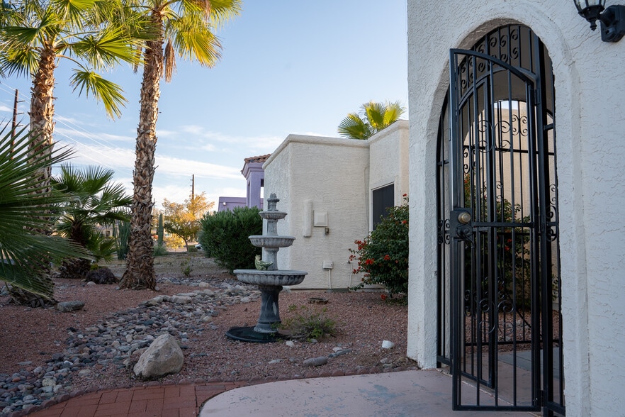 More Photos Of 14030 N El Pueblo Blvd, Fountain Hills Assisted Living For Sale