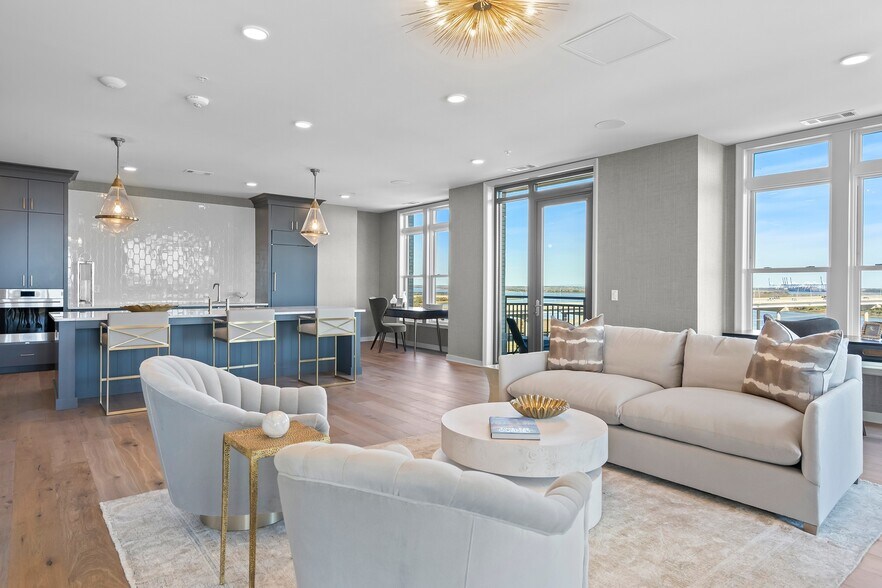 More Photos Of 838 Morrison Dr, Charleston Apartments For Lease