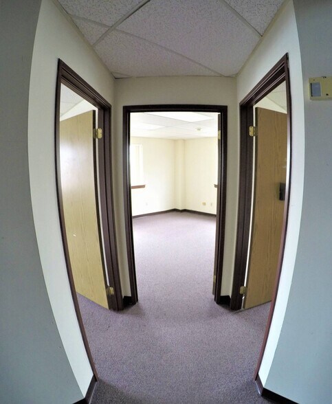 More Photos Of 8901 Bergenline Ave, North Bergen Storefront Retail Office For Lease