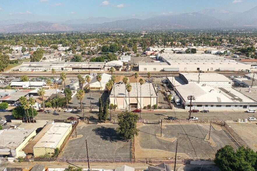 More Photos Of 887 E 2nd St, Pomona Medical For Lease