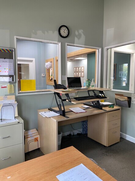 More Photos Of 1762 Metromedical Dr, Fayetteville Medical For Sale