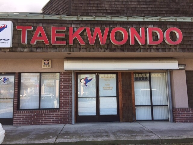 More Photos Of 8807 Thornton Rd, Stockton Storefront Retail Office For Lease