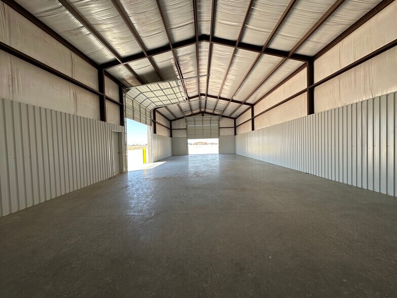 More Photos Of 1608 S County Road 1101, Midland Warehouse For Lease