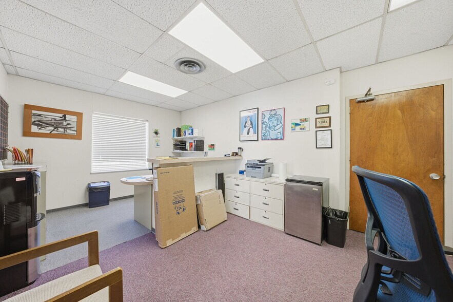 More Photos Of 299 Forest Ave, Paramus Office For Sale