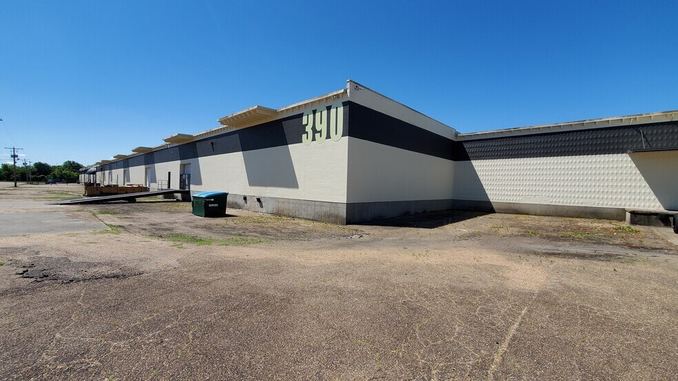 Primary Photo Of 390 Commerce Park Dr, Jackson Warehouse For Lease