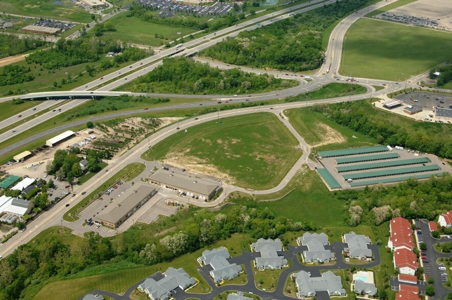 More Photos Of 7264 Columbia Rd, Maineville Office For Lease