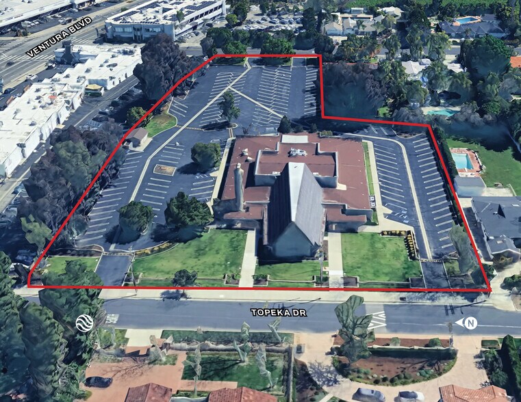 Primary Photo Of 5520 Topeka Dr, Tarzana Specialty For Sale