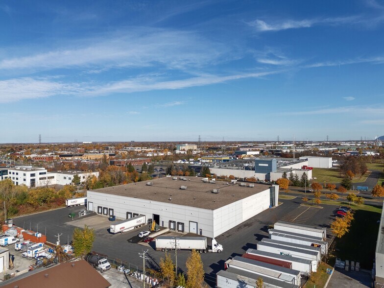 More Photos Of 2625-2655 Boul Jacques-Cartier E, Longueuil Flex For Lease
