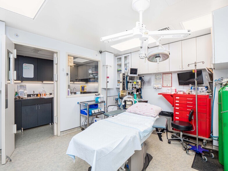 More Photos Of 161 Madison Ave, New York Medical For Lease