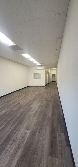 More Photos Of 355-365 S Western Ave, Los Angeles Unknown For Lease