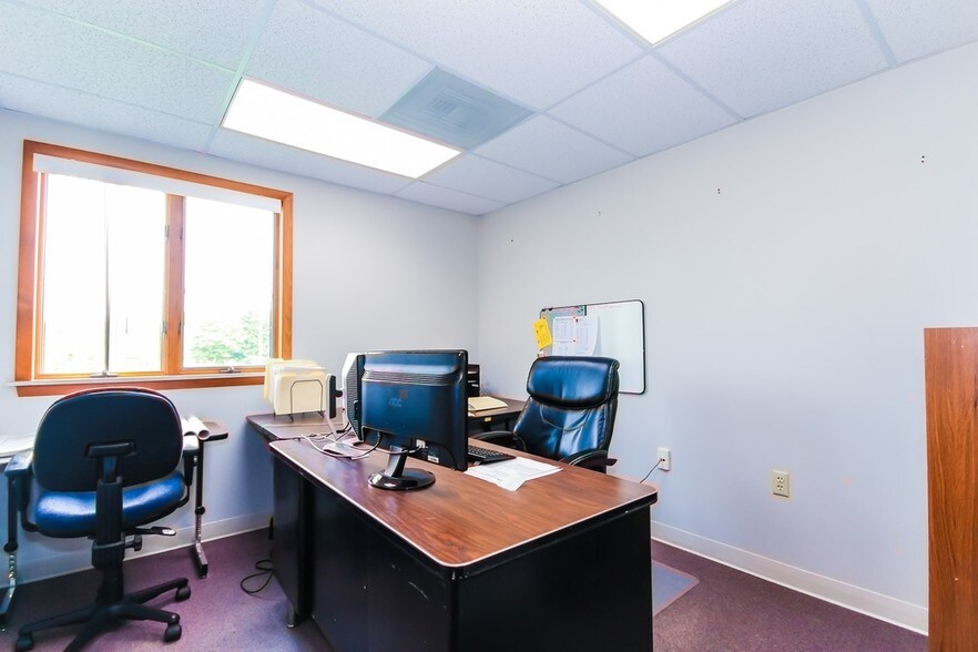 More Photos Of 600 Science Park Rd, State College Office For Sale