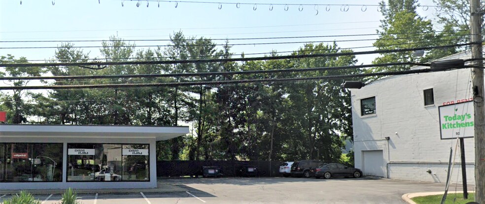 More Photos Of 92 S Central Ave, Hartsdale Storefront Retail Office For Lease