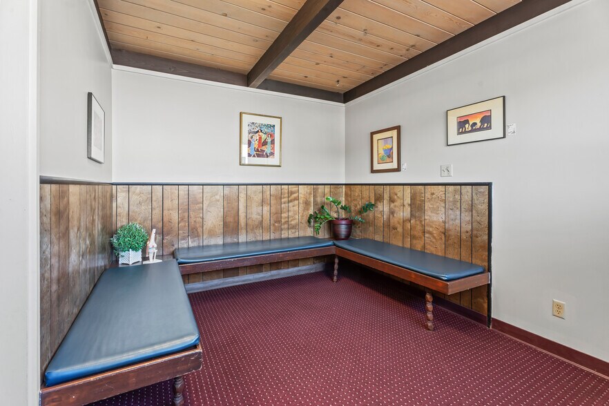 More Photos Of , Ukiah Office For Sale