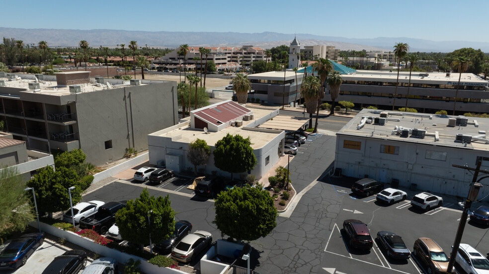 More Photos Of 1133 N Palm Canyon Dr, Palm Springs Medical For Lease