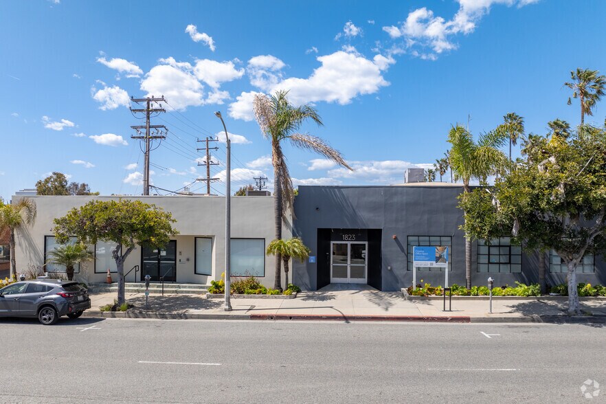Primary Photo Of 1819-1823 Colorado Ave, Santa Monica Loft Creative Space For Lease