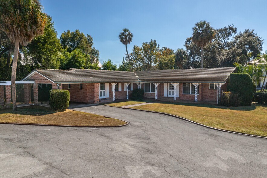 More Photos Of 510 E Parker St, Bartow Office For Sale