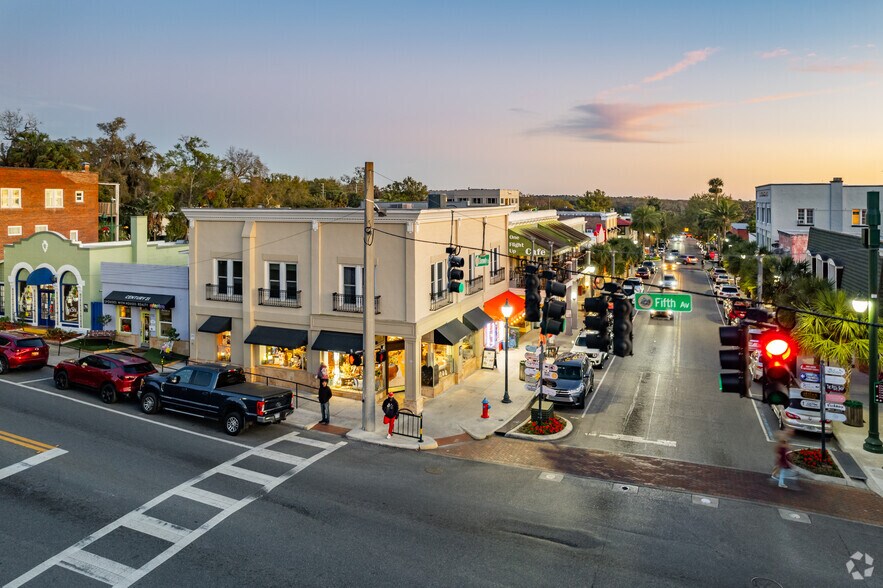 More Photos Of 106 E 5th Ave, Mount Dora Storefront Retail Office For Lease