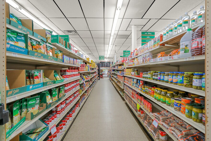 More Photos Of 9135 S Mill Rd, Knightstown Supermarket For Sale