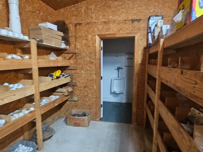 More Photos Of 301 Ramblin Rd, West Columbia Office For Sale