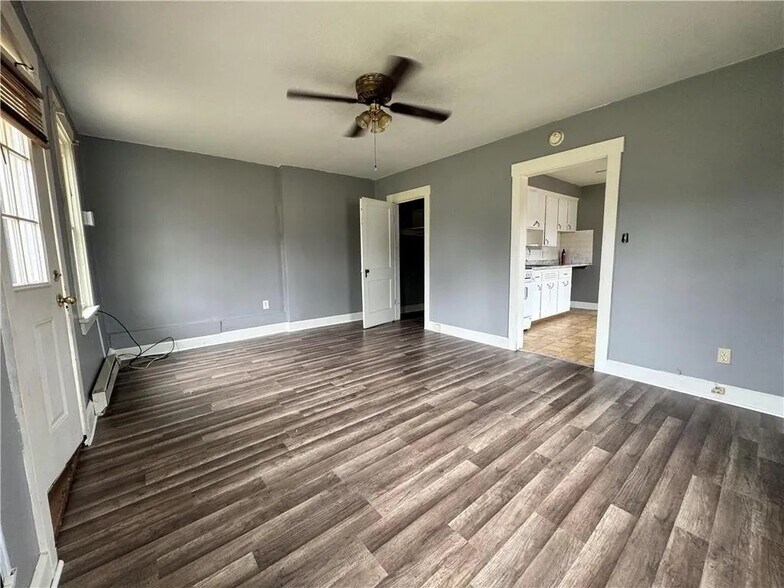 More Photos Of 811 Wilmington Rd, New Castle Apartments For Sale