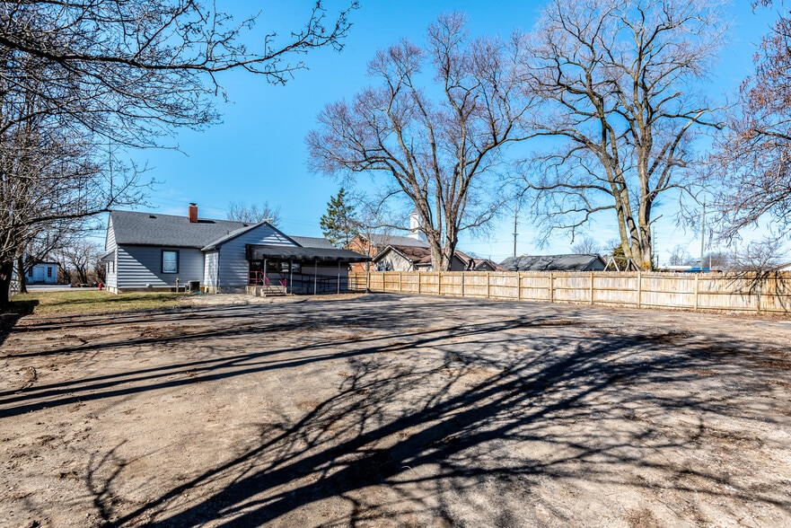 More Photos Of 3386 N State Route 123, Lebanon Office For Sale