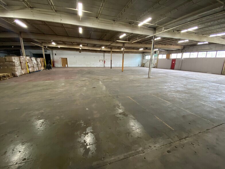 More Photos Of 899 Maple St, Lock Haven Manufacturing For Lease