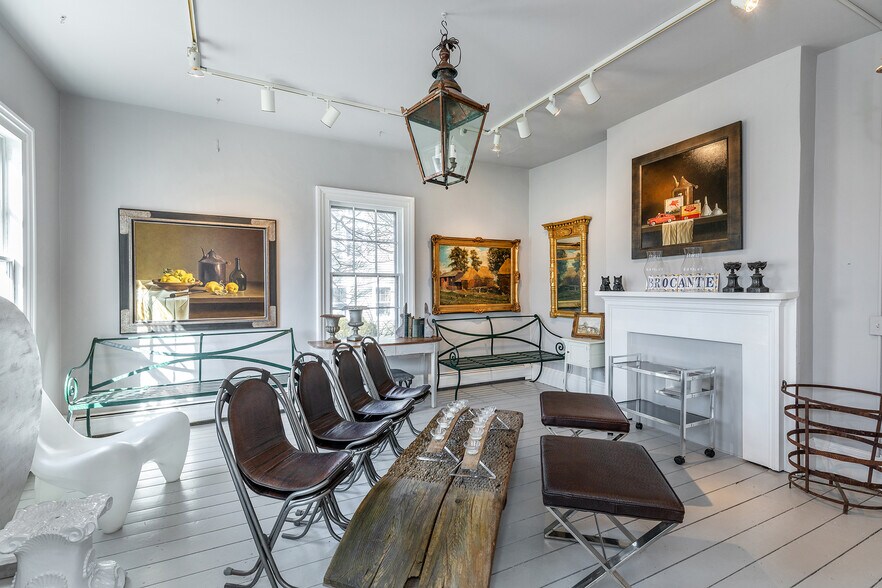 More Photos Of 259 Main St S, Woodbury Apartments For Lease