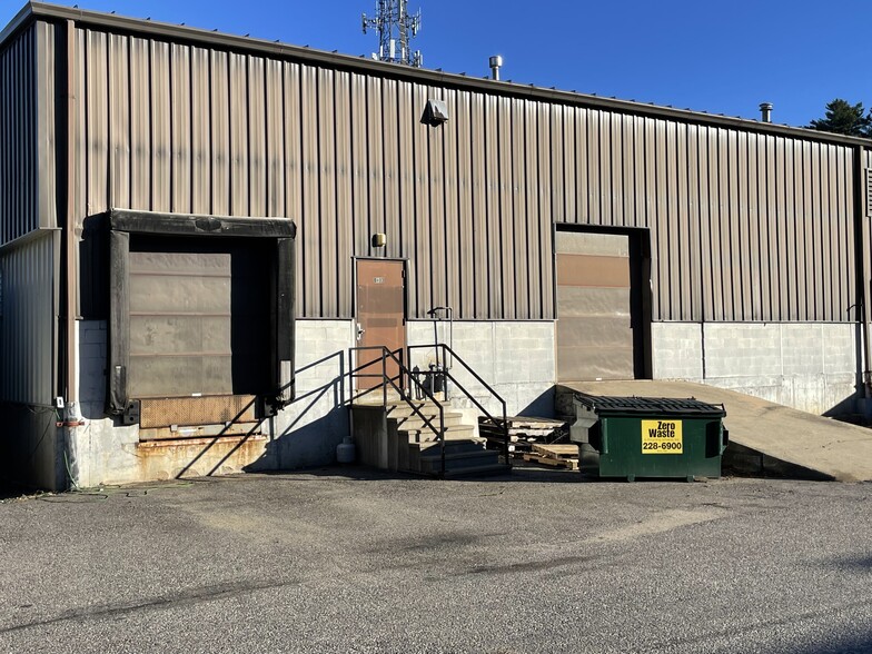 More Photos Of Lamy Drive & Lance Ln, Goffstown Warehouse For Lease