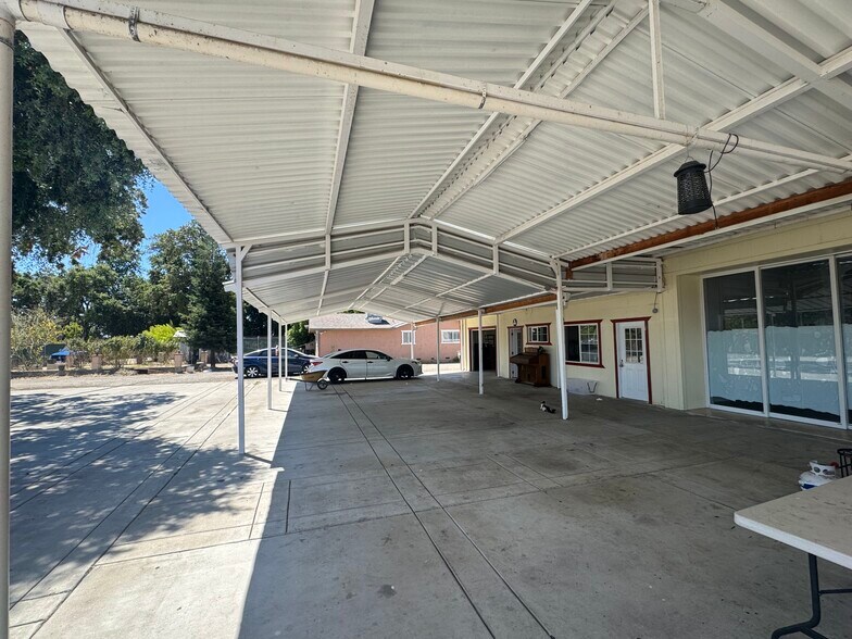 More Photos Of 9503 Barber Rd, Galt Land For Sale