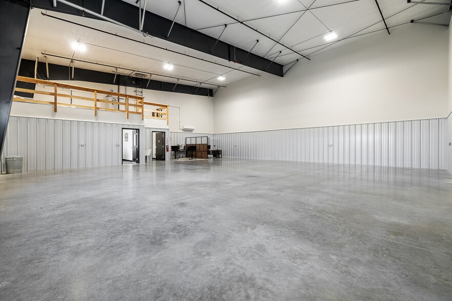 More Photos Of 2513 Logan St, Richland Unknown For Lease
