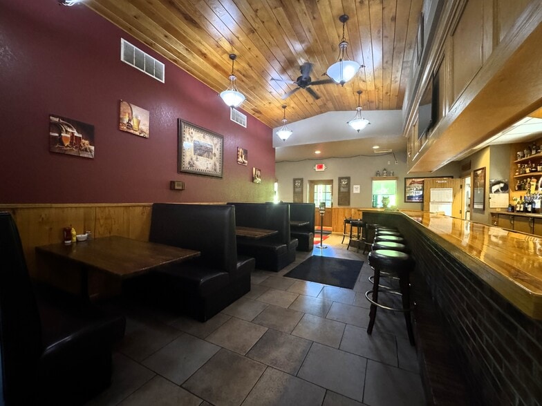 More Photos Of 20400 E Austin Rd, Manchester Restaurant For Sale