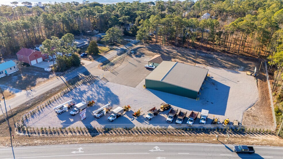 Primary Photo Of 126 Hibbs Road Ext, Newport Warehouse For Sale