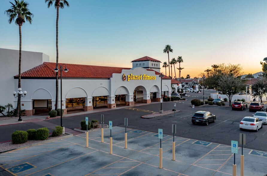 More Photos Of 10105-10135 E Via Linda, Scottsdale General Retail For Sale