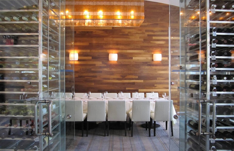 More Photos Of 1043 Northern Blvd, Roslyn Restaurant For Sale