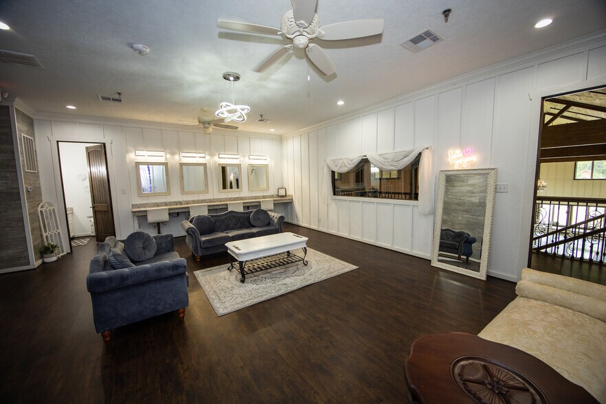 More Photos Of 24500 Drivers Rd, Splendora Lodge Meeting Hall For Sale