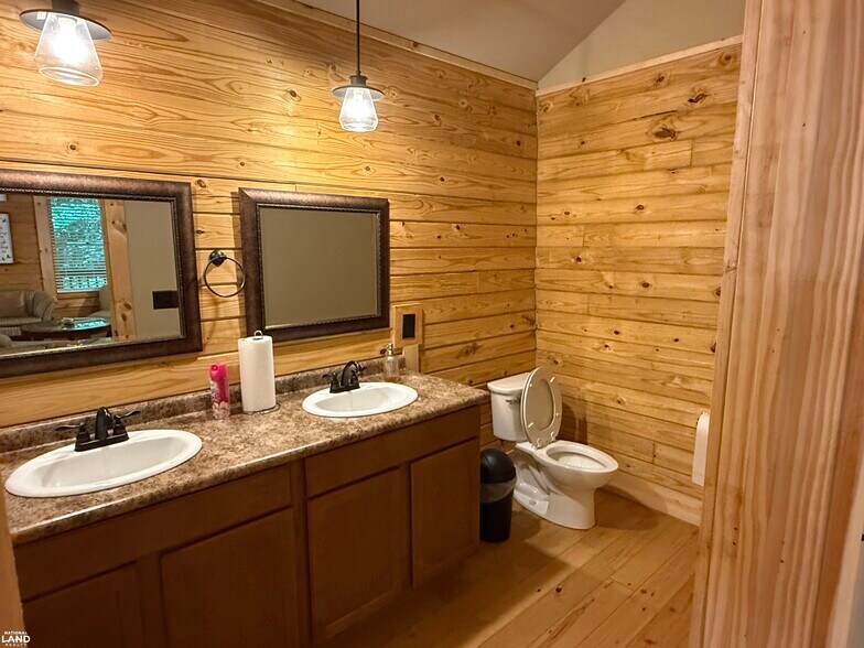 More Photos Of 701 Wingert Road rd, Greenwood Specialty For Sale