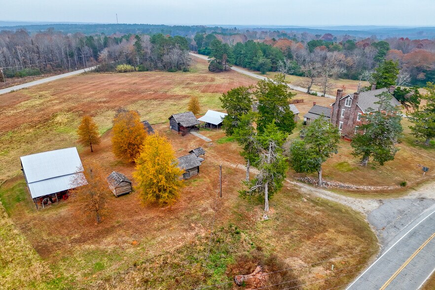 More Photos Of 163 Old Buncombe Rd, Union Specialty For Sale