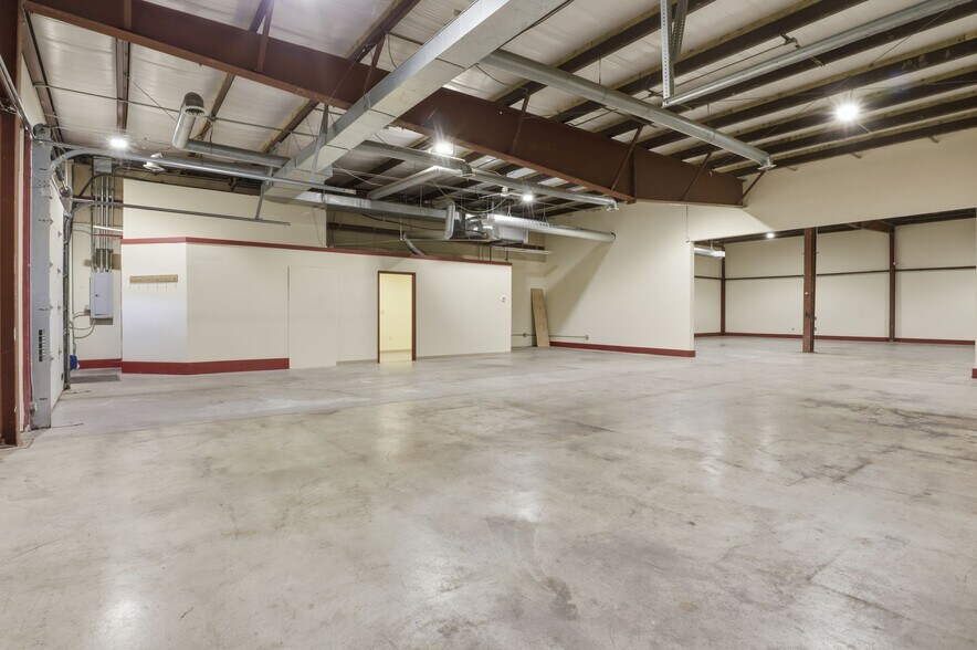 More Photos Of 6280 State Route 96, Farmington Manufacturing For Lease