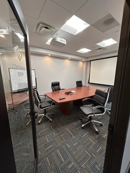 More Photos Of 24 Williams Way, Bellingham Research And Development For Lease